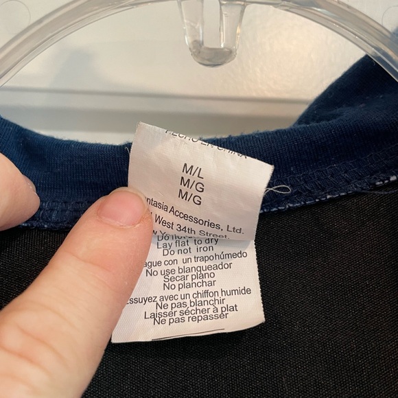 💦 100% Waterproof Jacket - Picture 8 of 8